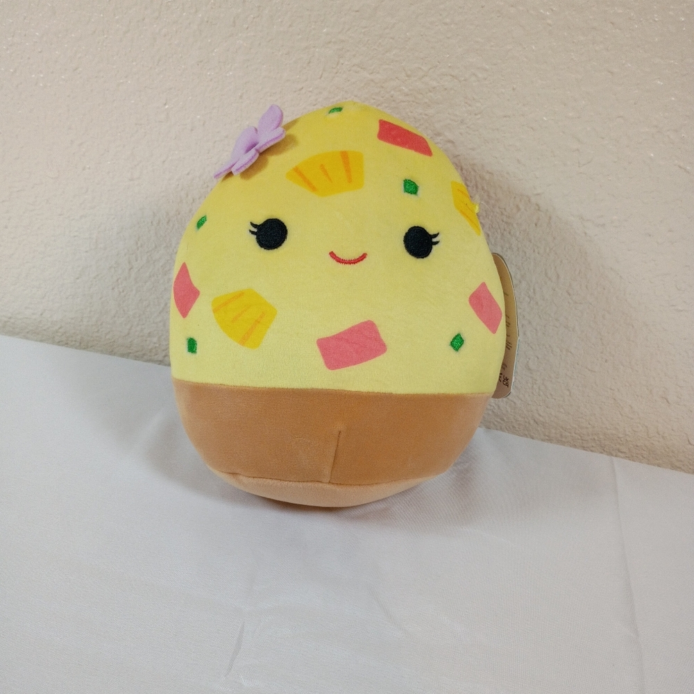 Saku squishmallow